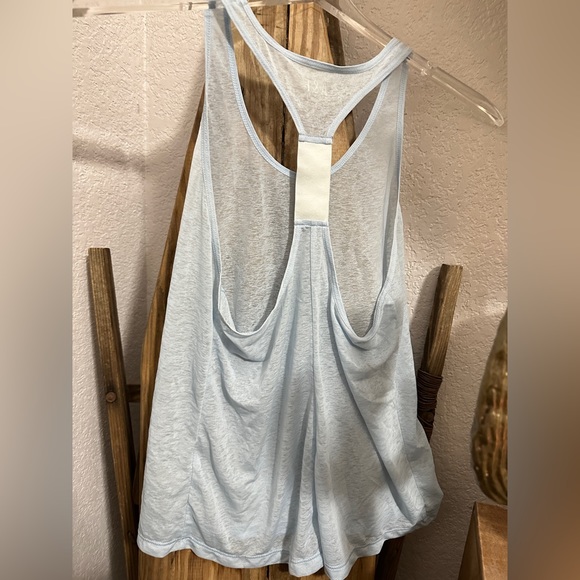 Abercrombie and Fitch Active wear razor back top - Picture 2 of 3